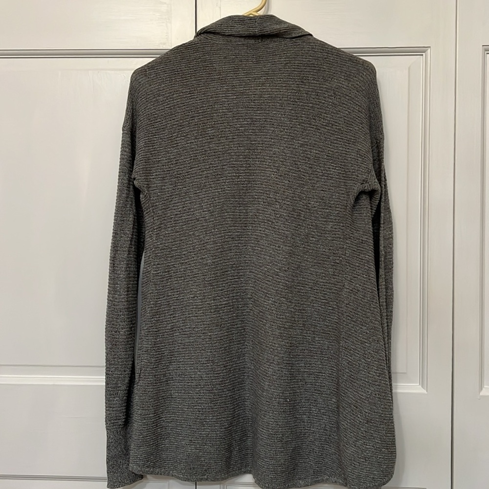 Express Sweater - Picture 6 of 6